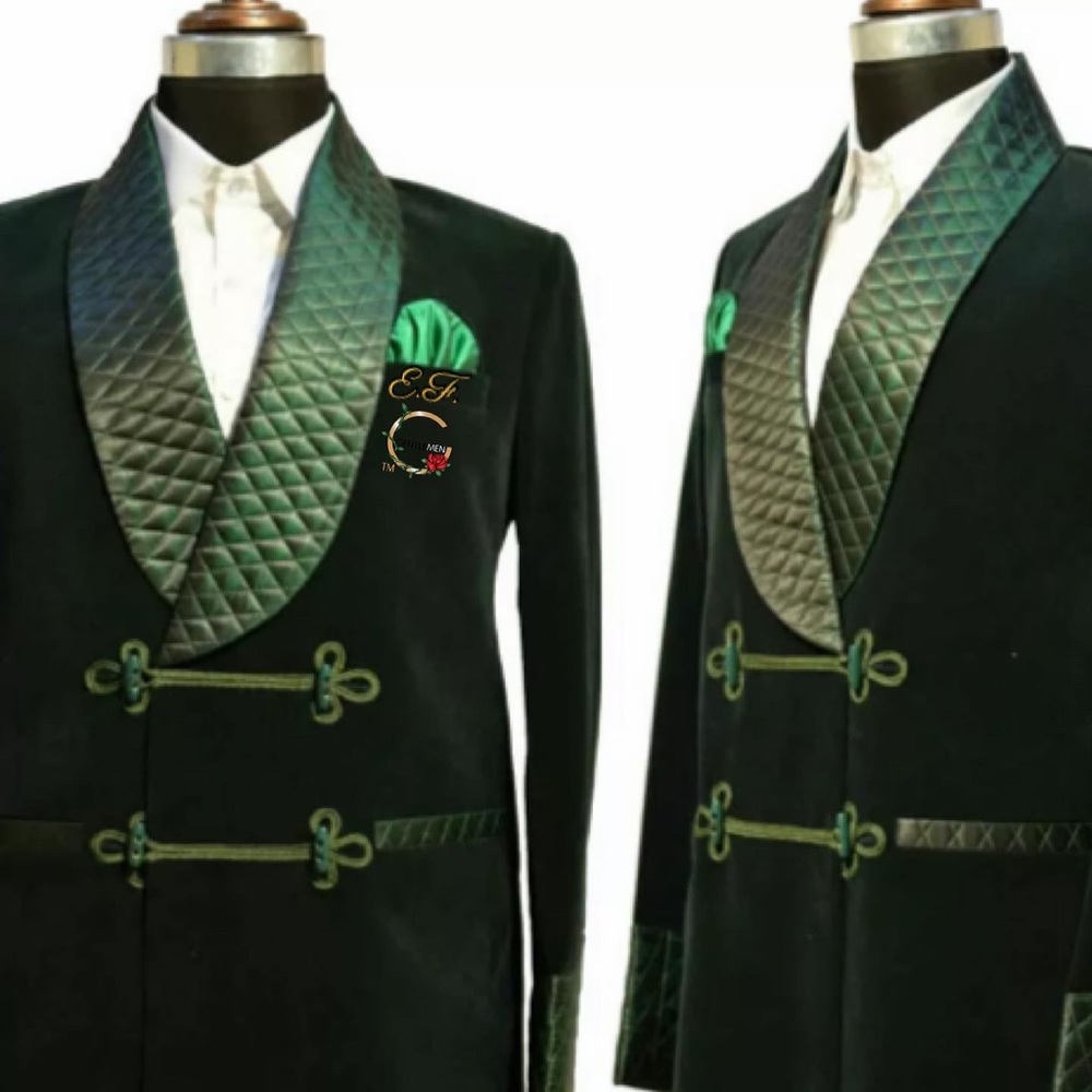 Smoking Jacket - Picture 5 of 8